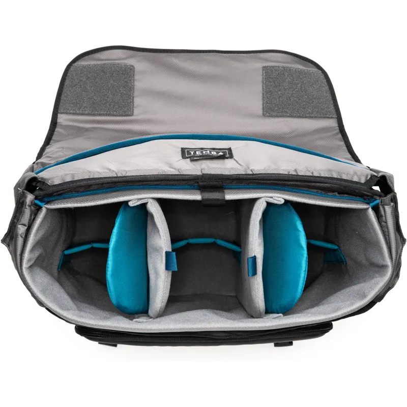 Ex-Display Tenba DNA 16 Pro Messenger Bag  Black-2